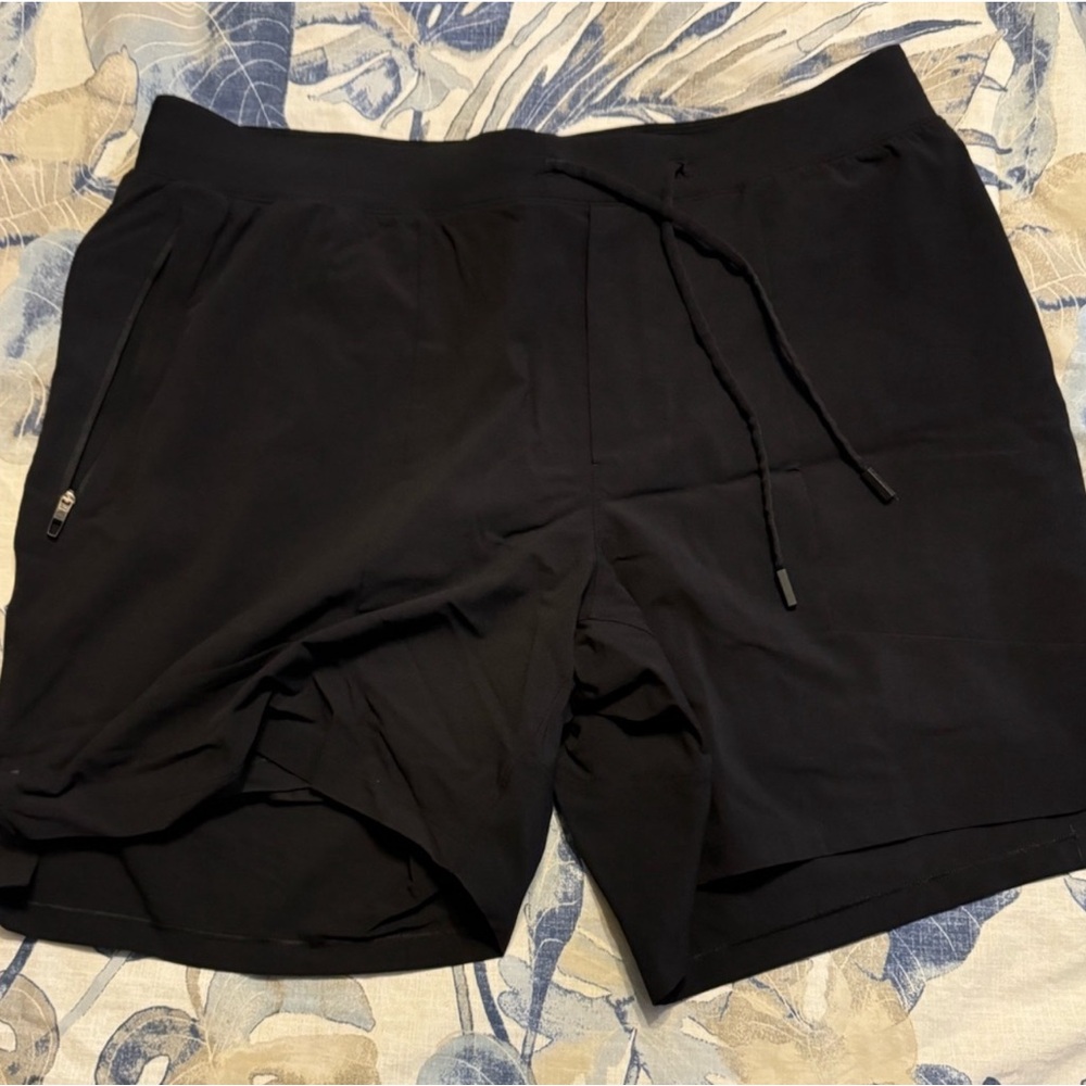 Lulu lemon short